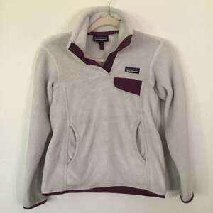 Patagonia Re-Tool Snap-T Fleece Pullover Oatmeal and Purple XXS earthy
